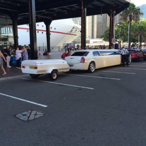 Sydney. limousine et remorque