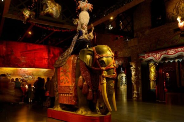 festival du merveilleux au musée des arts forains à paris, jusqu’au 5 janvier 2025.